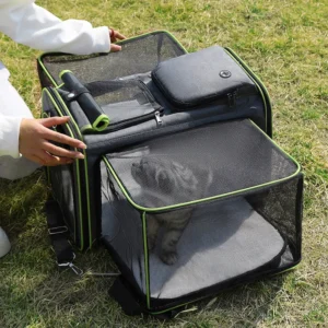 Expandable Pet Carrier Soft Sided Dog Cat Carrier Bag with Locking Safety Zippers and Anti Scratch Mesh for Cats Dogs Small Pets